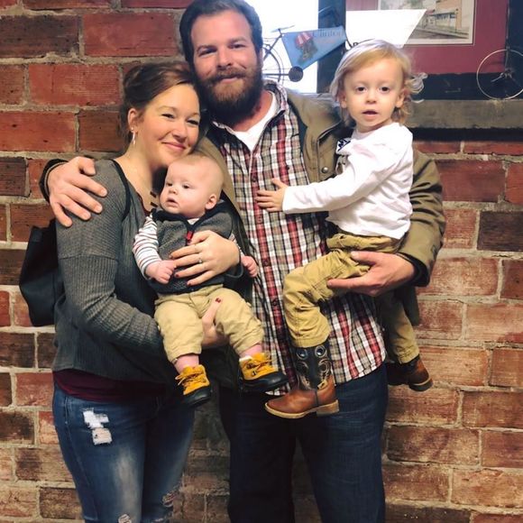 Meet your Posher, Abby - Picture 1 of 1